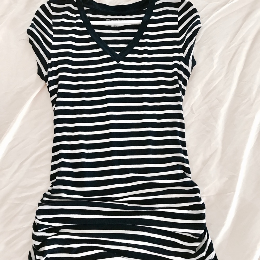 Liz Lange maternity top
